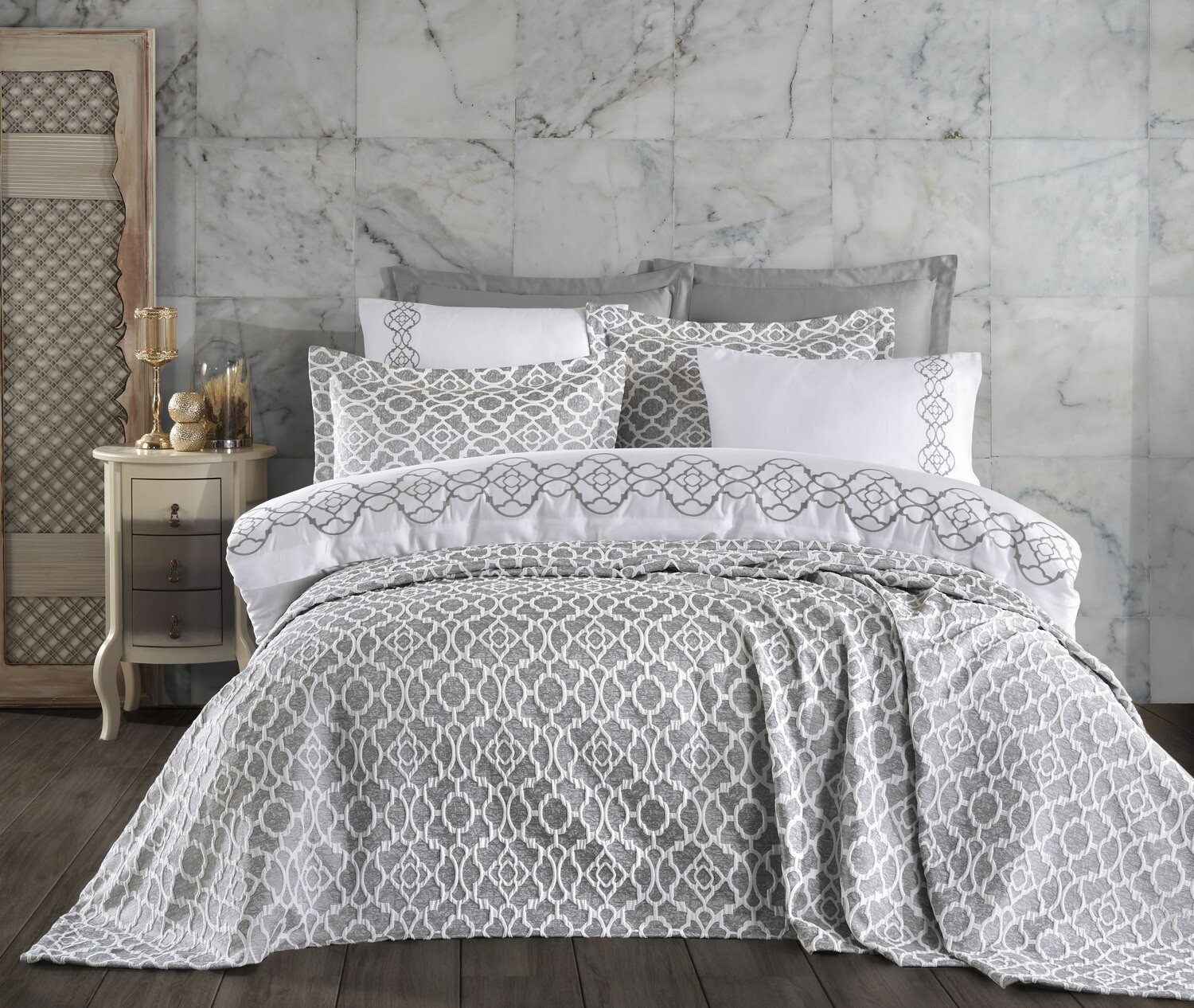 Dantela Victoria Embroidered Duvet Cover &amp; Jacquard Bedspread Set Grey