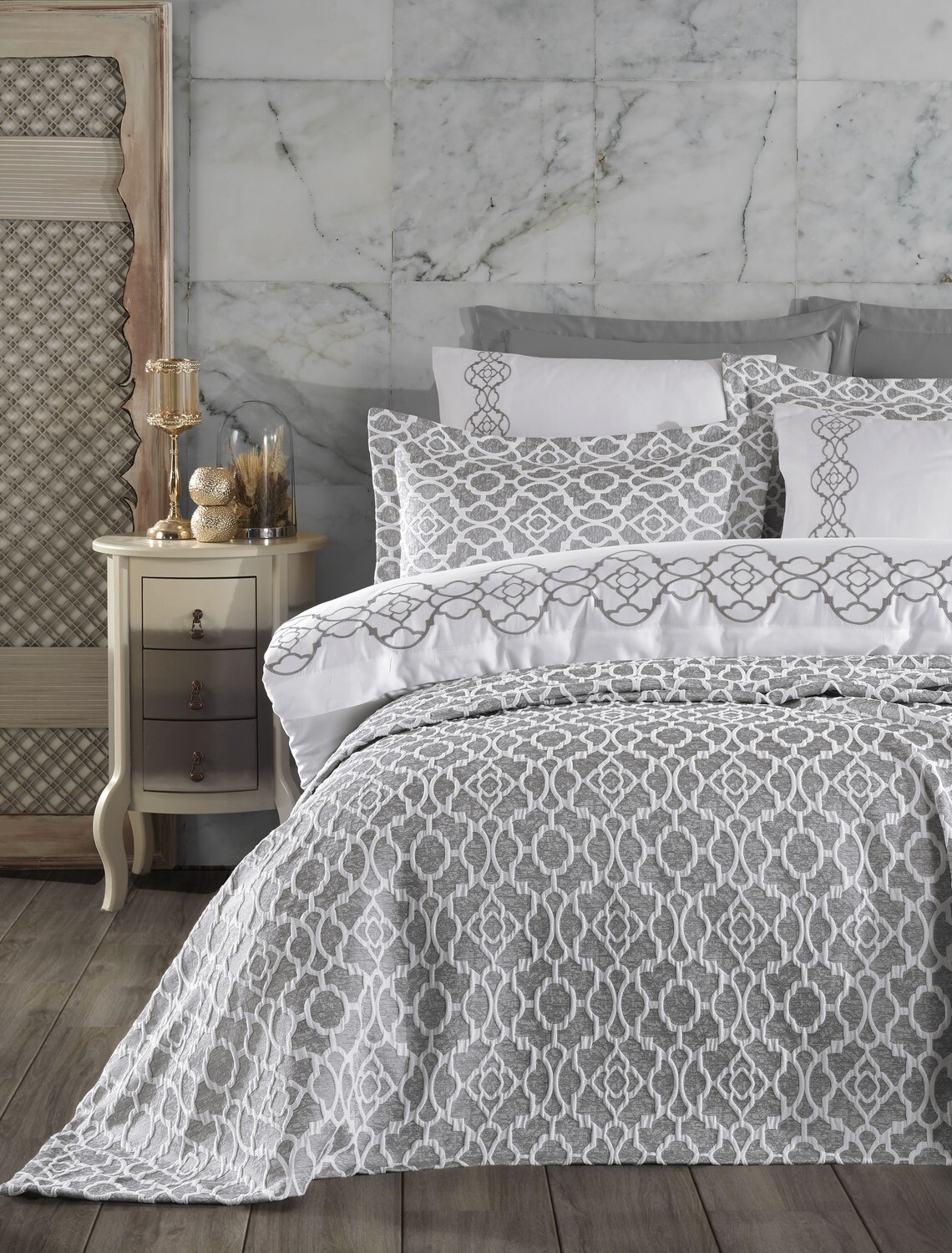 Dantela Victoria Embroidered Duvet Cover &amp; Jacquard Bedspread Set Grey