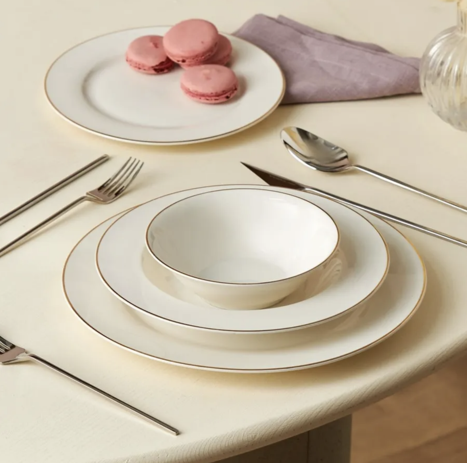 Karaca Rebeca Gold 24 Piece 6 Person Porcelain Dinner Set