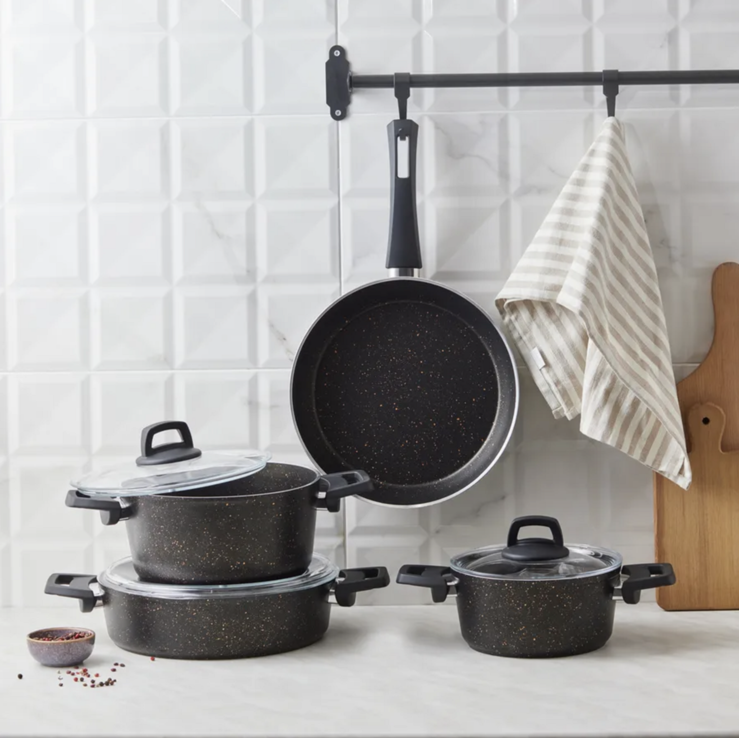 Karaca Biogranit Blackgold 7 Piece Cookware Set
