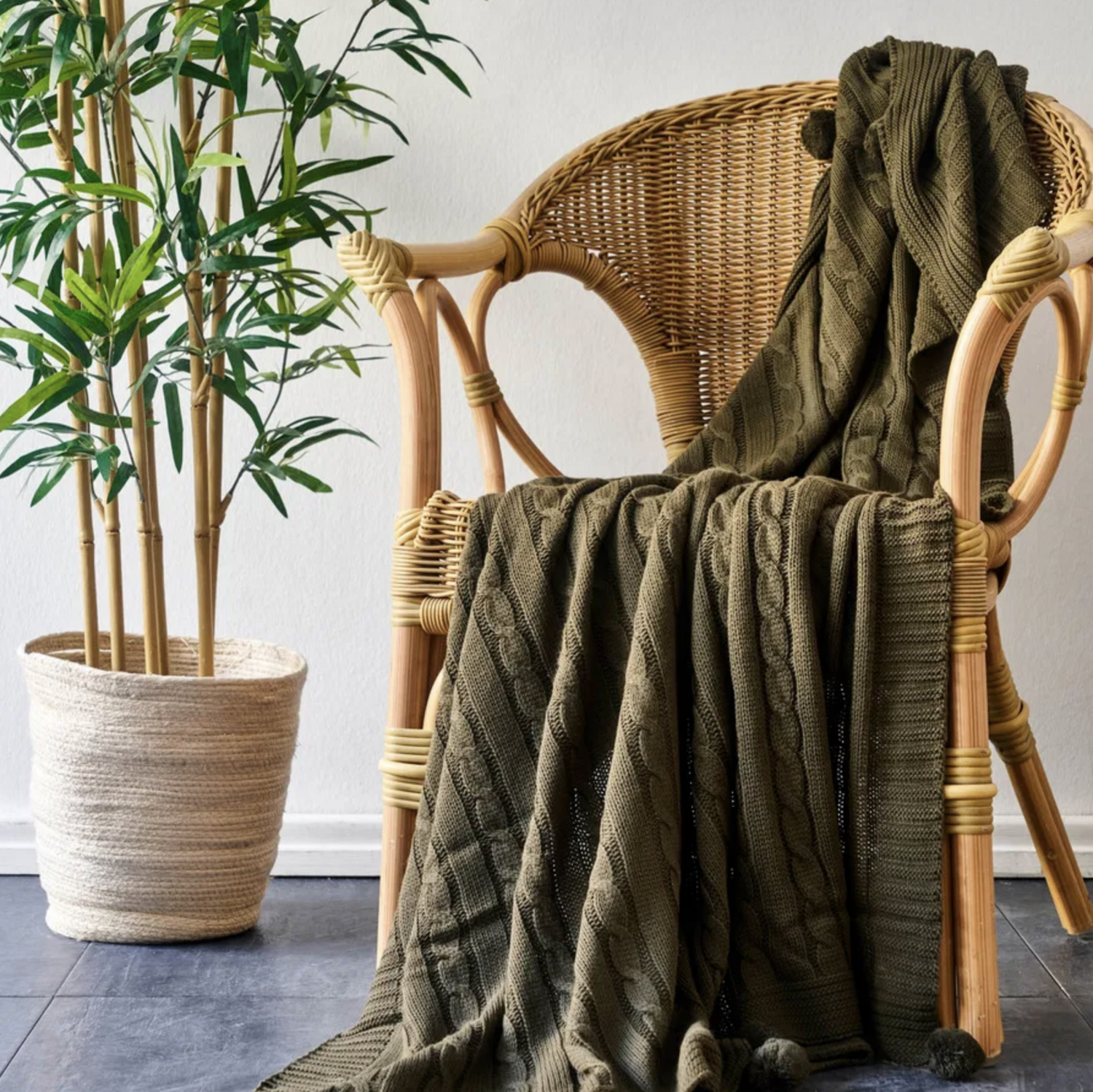 Karaca Home Olive Drab Cable Stripped Pompom Leichter Duvet Cover