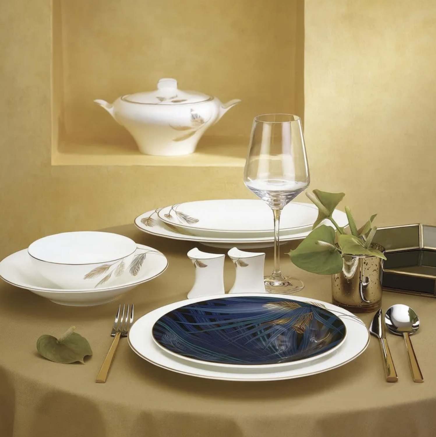Karaca Fine Pearl Extra Selva 62 Piece Dinnerware Set for 12 Person