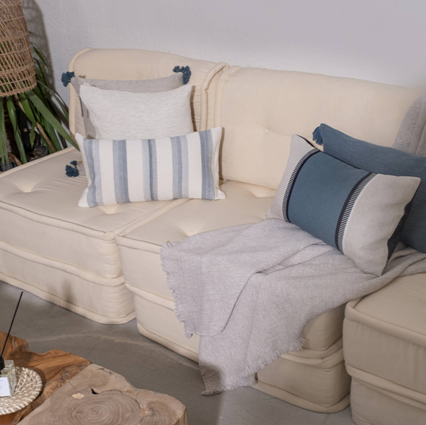 Buldans Oslo Throw 130X170 cm Beige