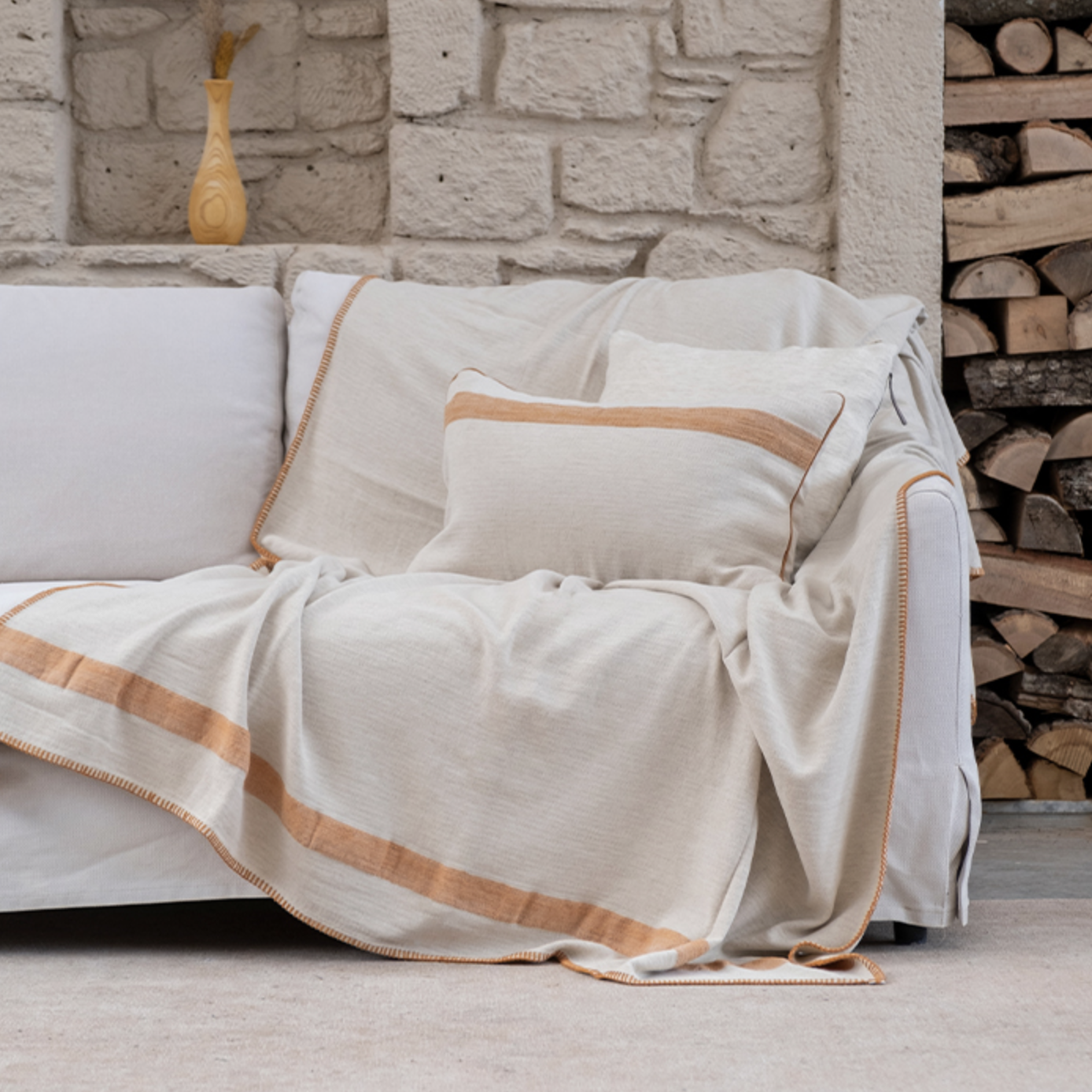 Buldans Pirene Cushion 40x60 cm Saffron