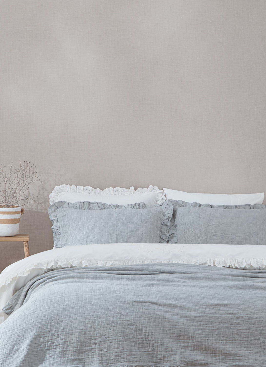 Ecocotton Simla Tweepersoons Deken Set 100% Biologisch Katoen Jacquard Grijs 220x240 Cm Ecocotton Simla Tweepersoons Deken Set 100% Biologisch Katoen Jacquard Grijs 220x240 Cm