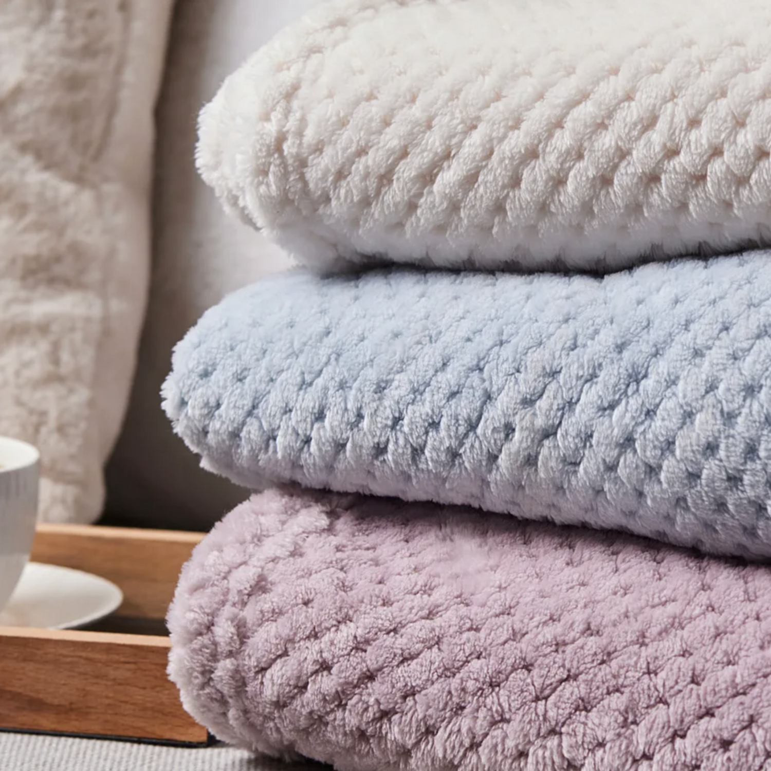 Karaca Pearl Baby Fleece Wellsoft TV Blanket, White
