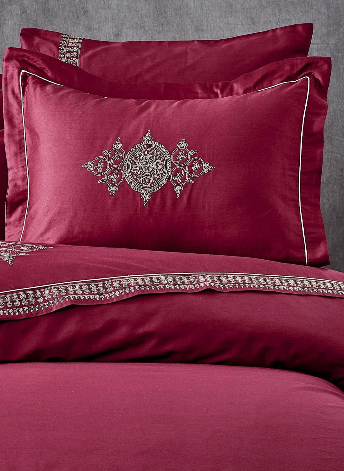 Ecocotton Tuğra Duvet Cover Set 100% Organic Cotton Satin Embroidered Burgundy 240x220 cm