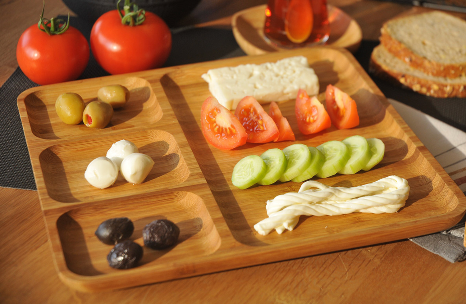 Bambum Darlin 4 Compartment Service Plate
