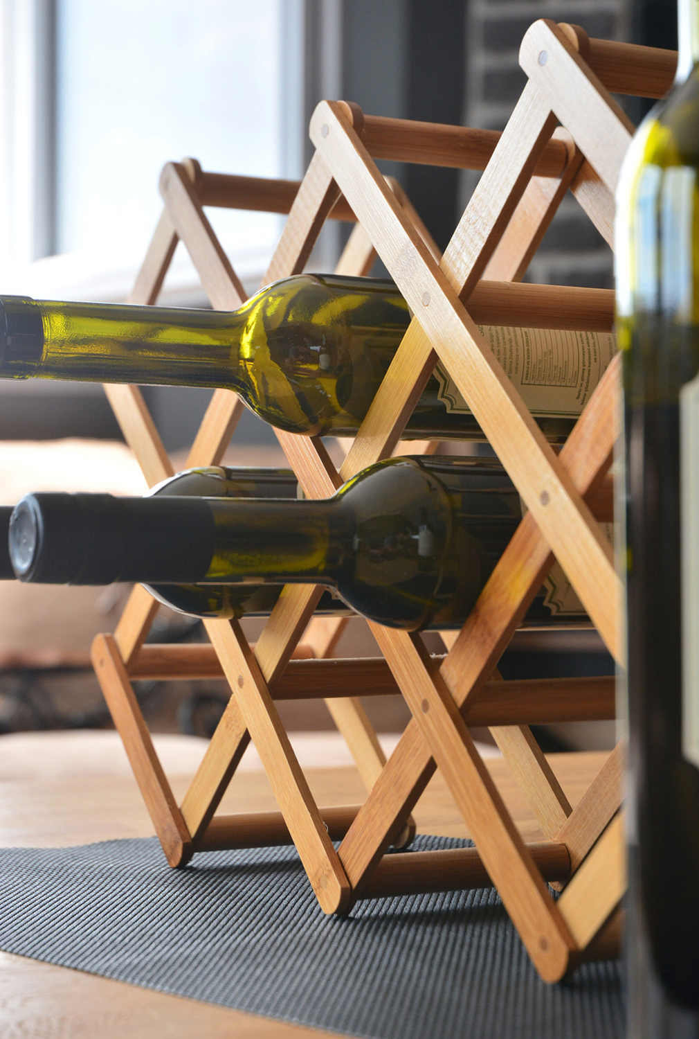 Bambum Olivia Bottle Stand