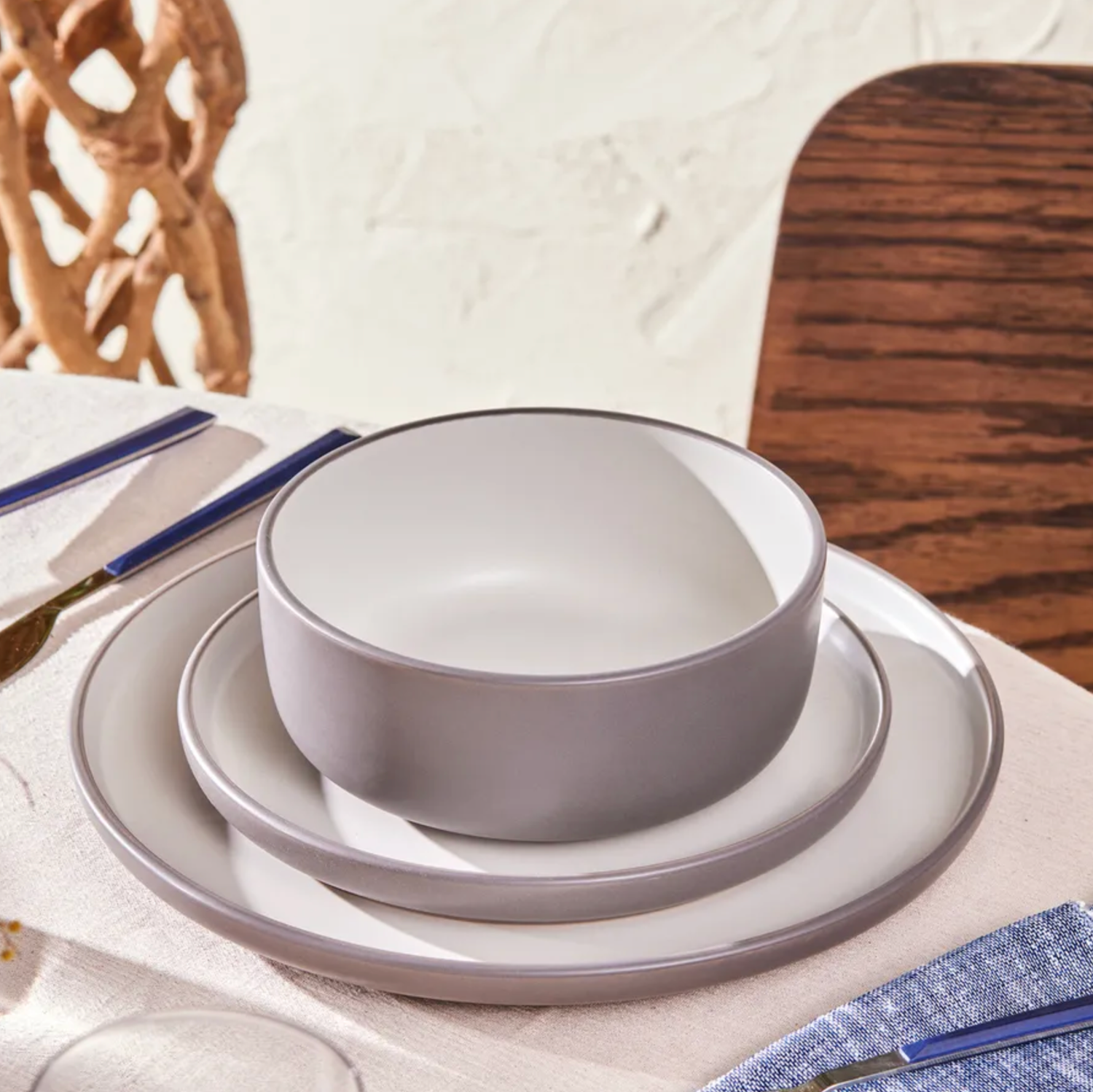 Karaca Riley 6 Person Dinnerware Set, 18 Piece