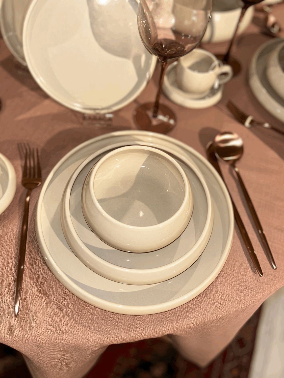 Bricard Bondy 18-piece dinnerware set for 6 people | no.1 | beige