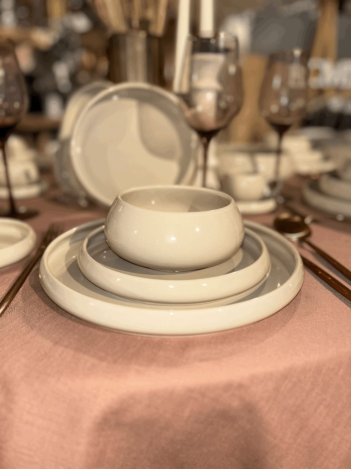Bricard Bondy 18-piece dinnerware set for 6 people | no.2 | beige