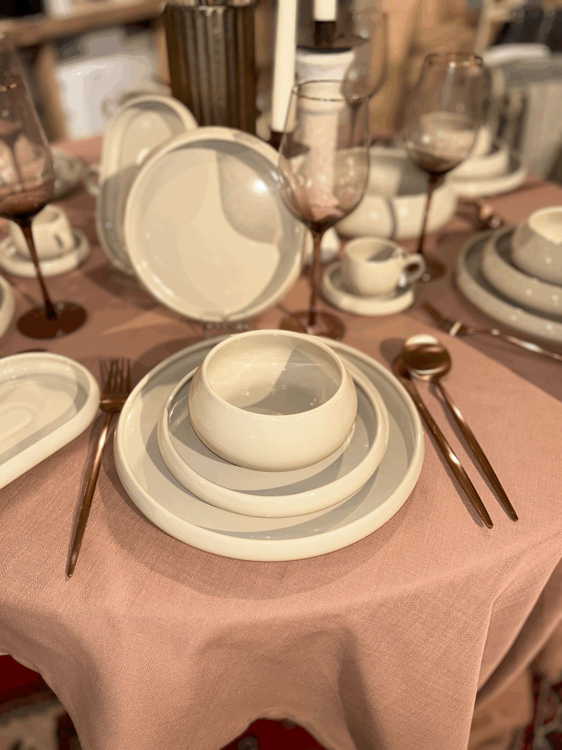 Bricard Bondy 18-piece dinnerware set for 6 people | no.2 | beige