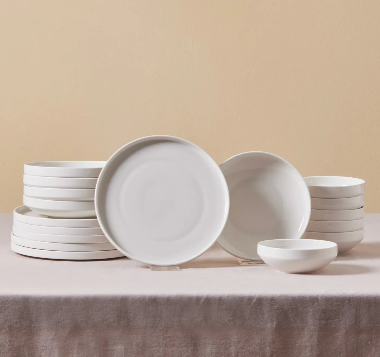 Karaca Felix 6-persoons servies, 18-delig, porselein, wit