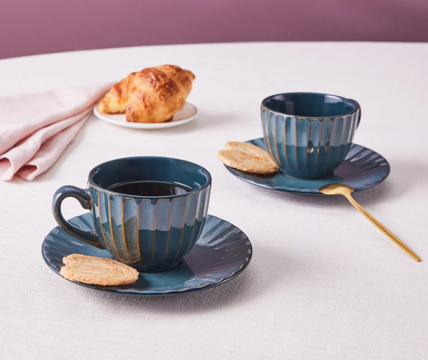 Karaca Austen Tea Set for 2 Persons, 4 Pieces