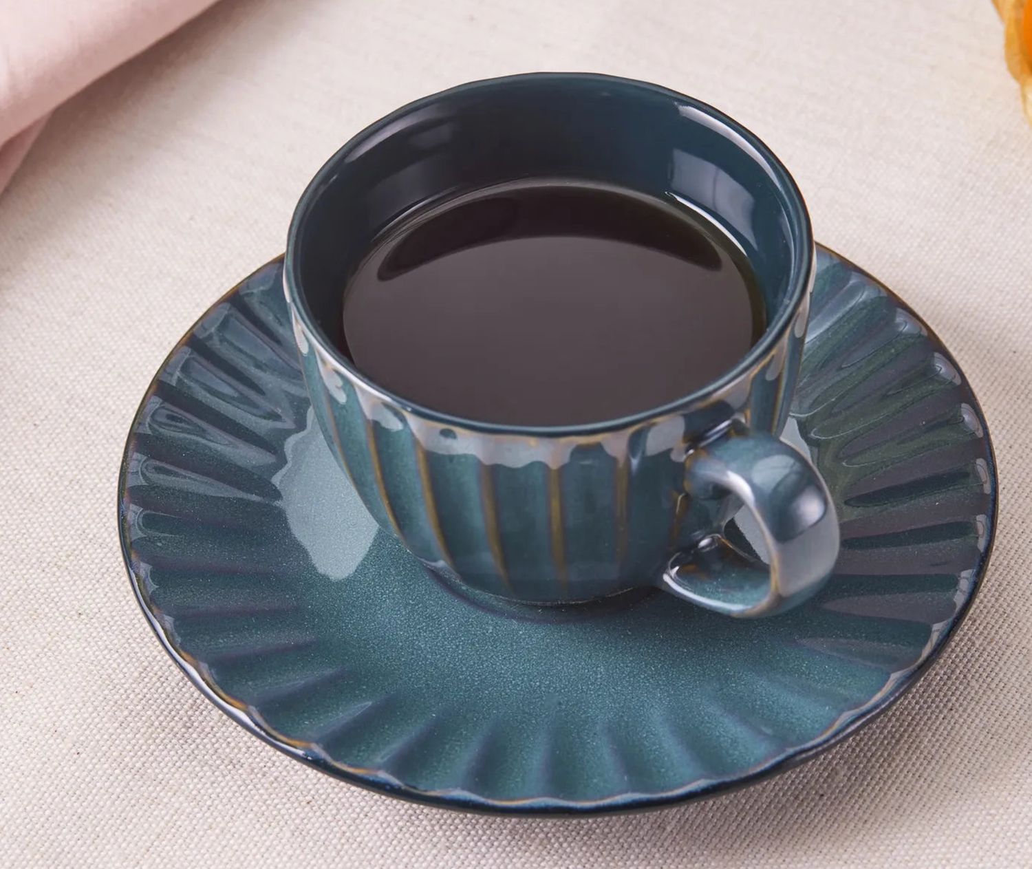 Karaca Austen Tea Set for 2 Persons, 4 Pieces