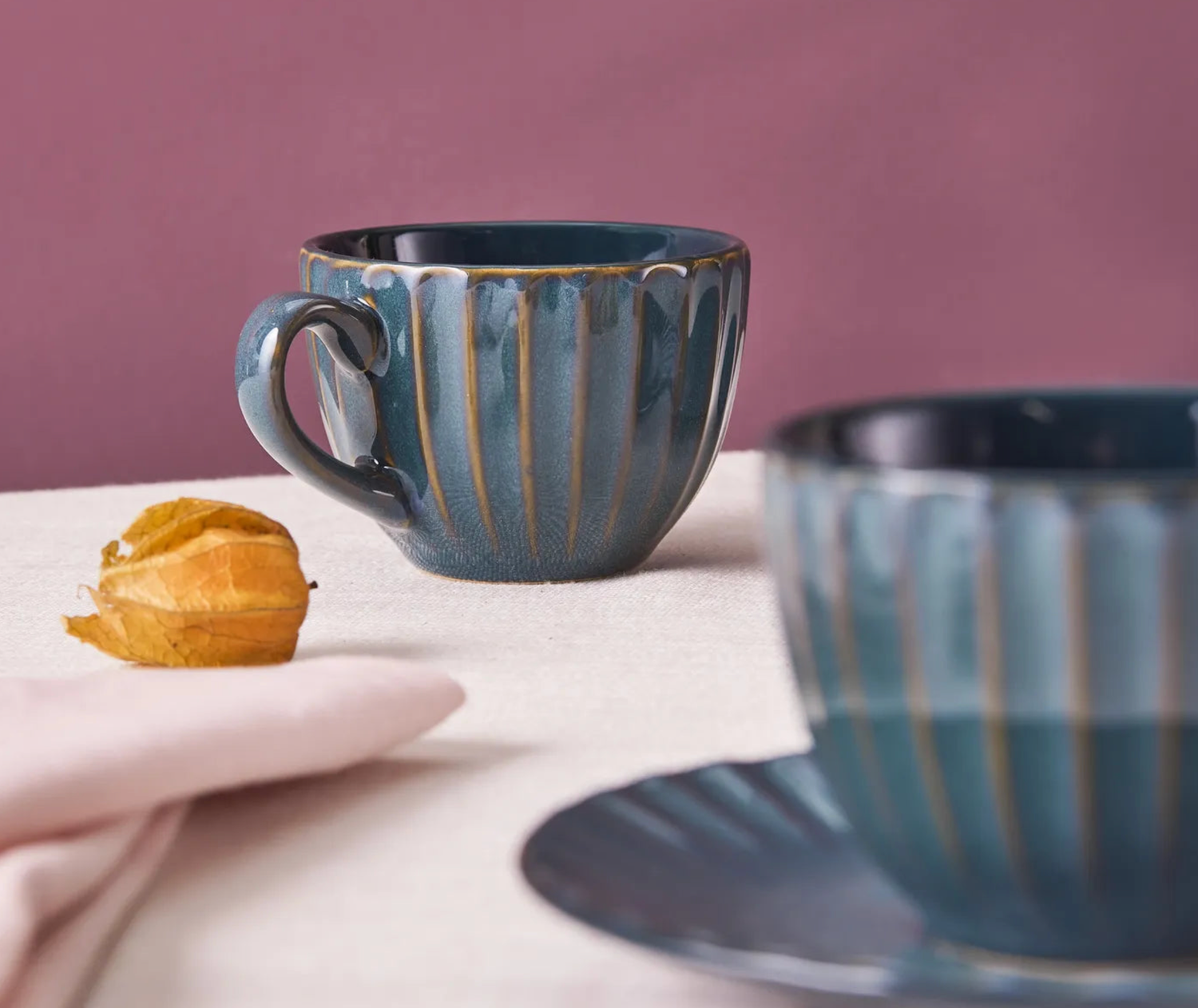Karaca Austen Tea Set for 2 Persons, 4 Pieces