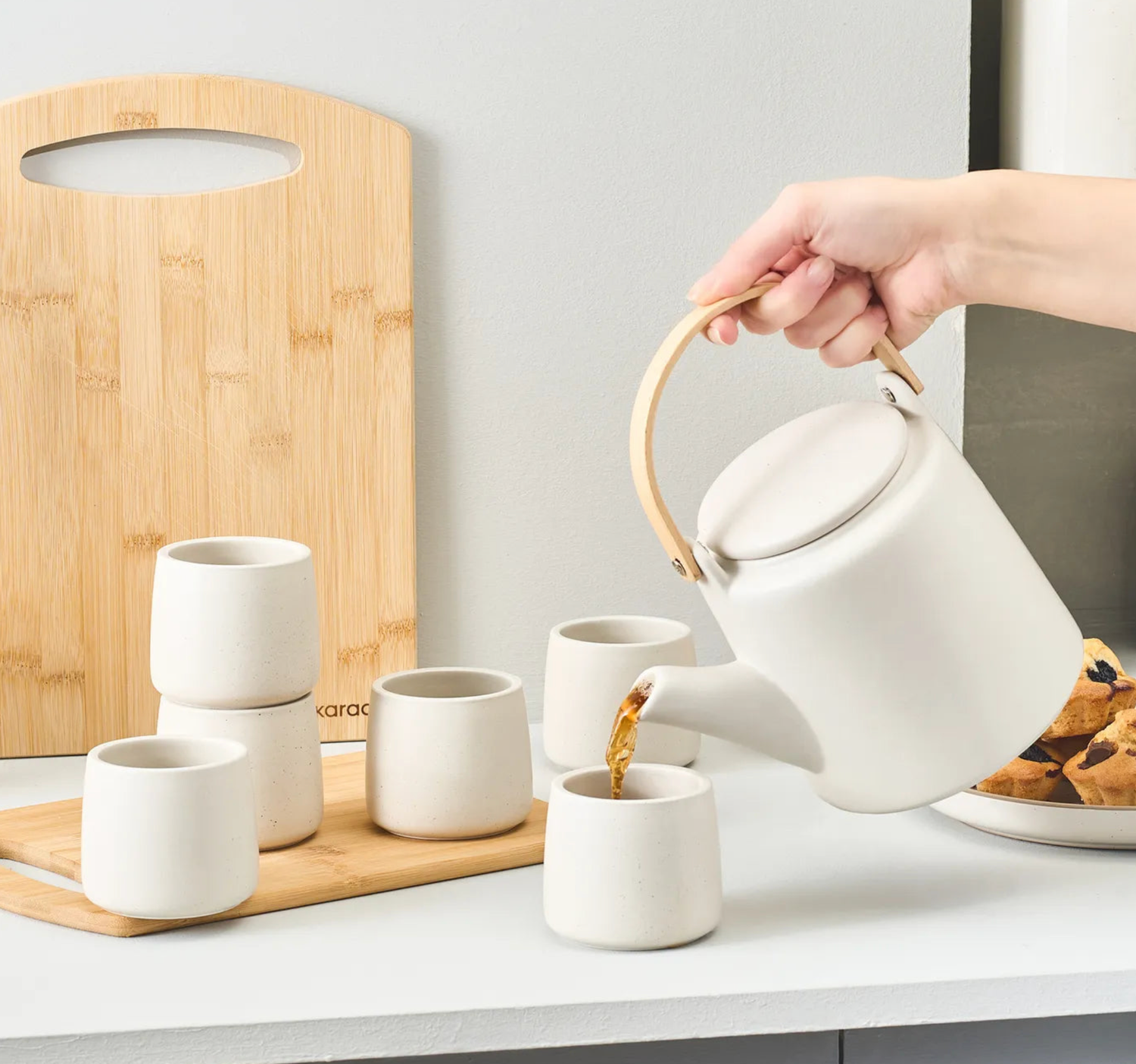 Karaca Yuuki Tea Set for 6 Persons, 7 Pieces