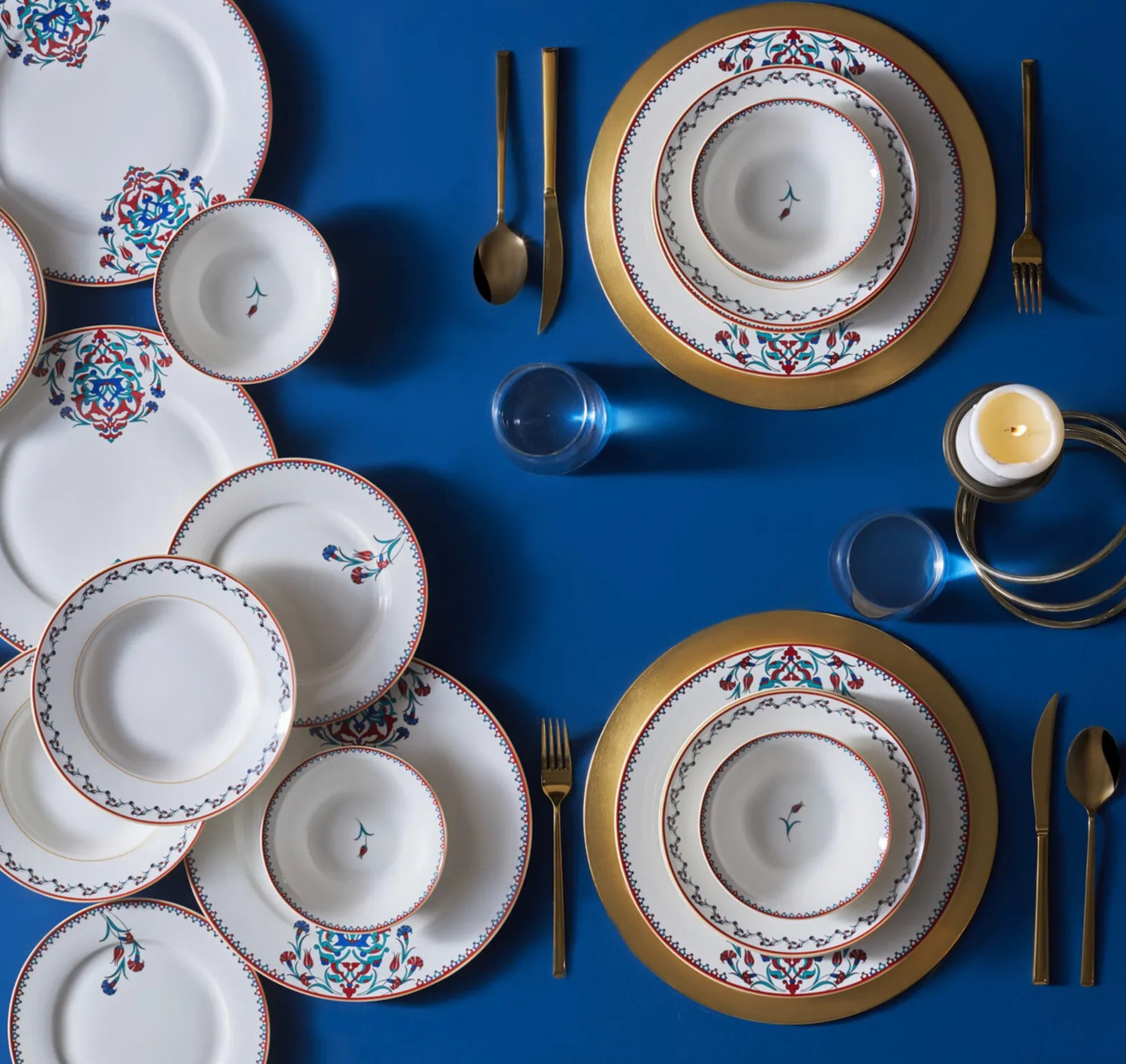 Karaca Nakkash porseleinen servies set voor 6 personen, 24-delig