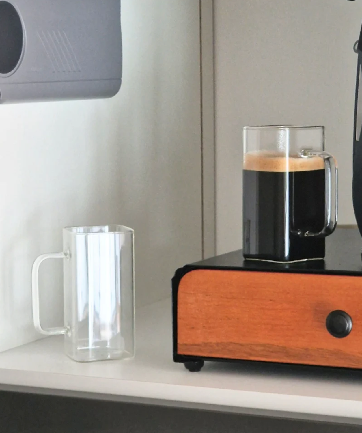 Theepot en Glazen Set