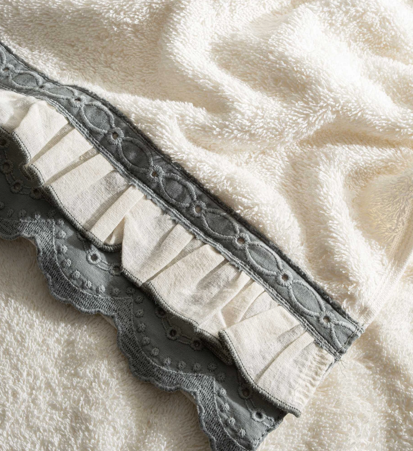 Ecocotton Alessa Hand Face Towel 100% Organic Cotton Lace green 50x90 Cm