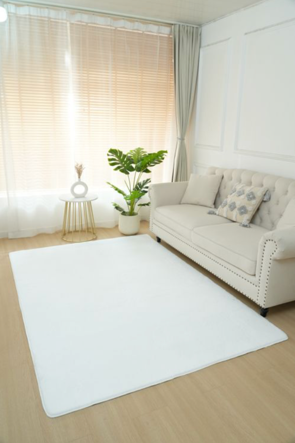 Pelus Basic White Carpet