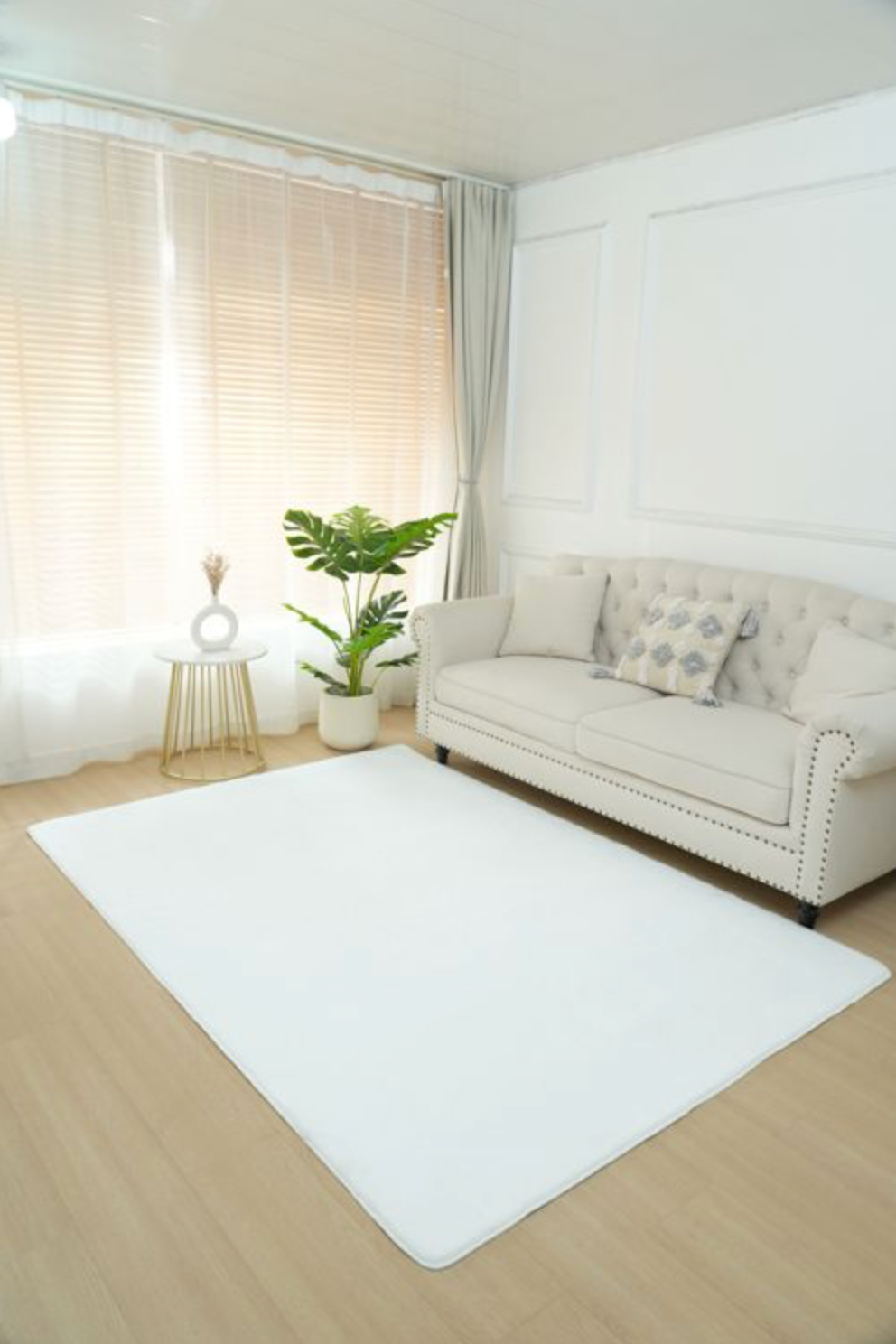 Pelus Basic White Carpet