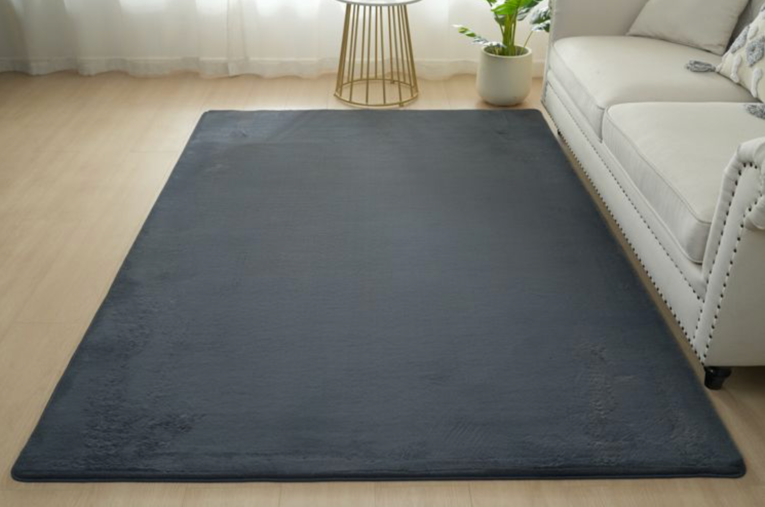 Pelus Basic Dark Grey Carpet