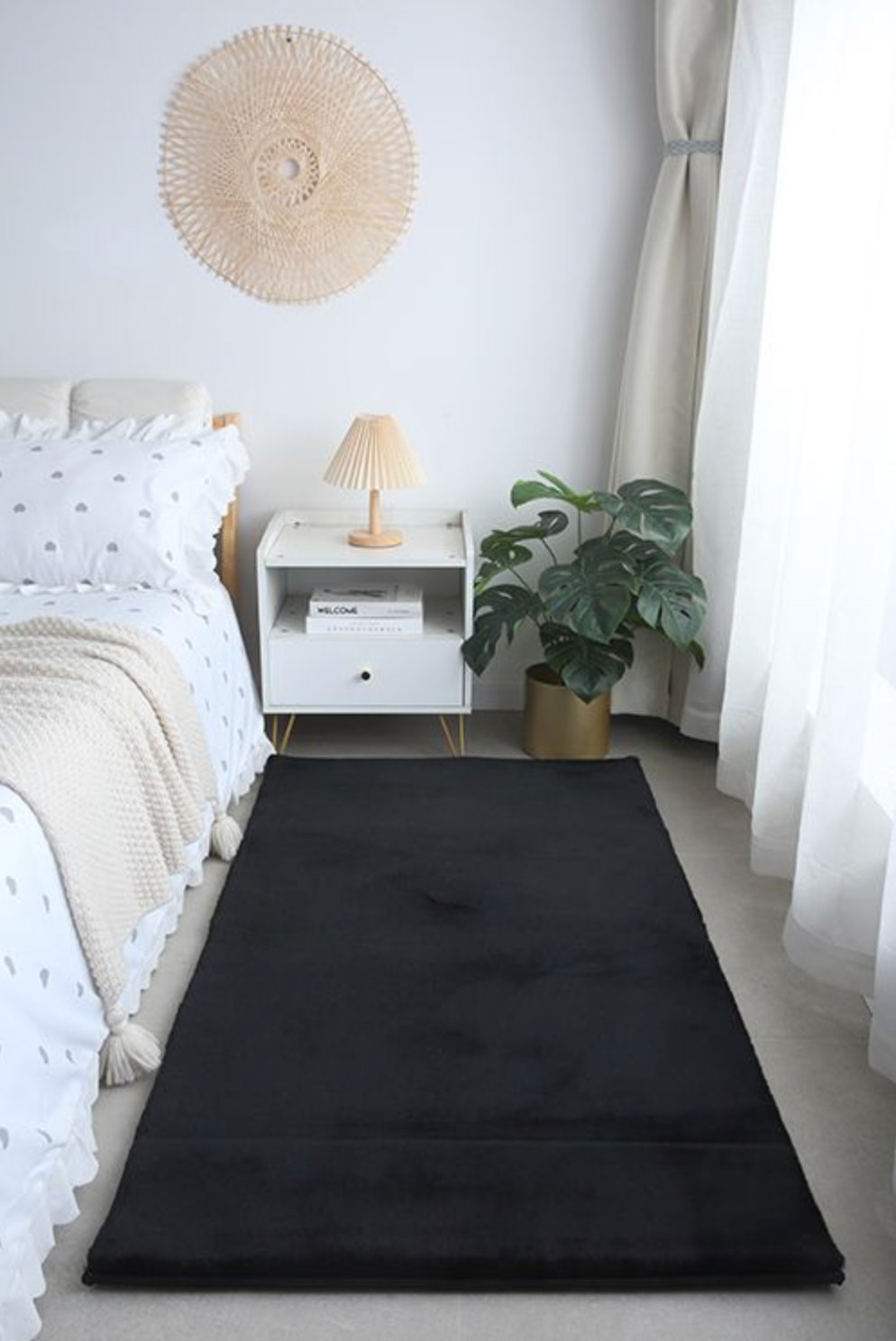 Pelus Carpet Black