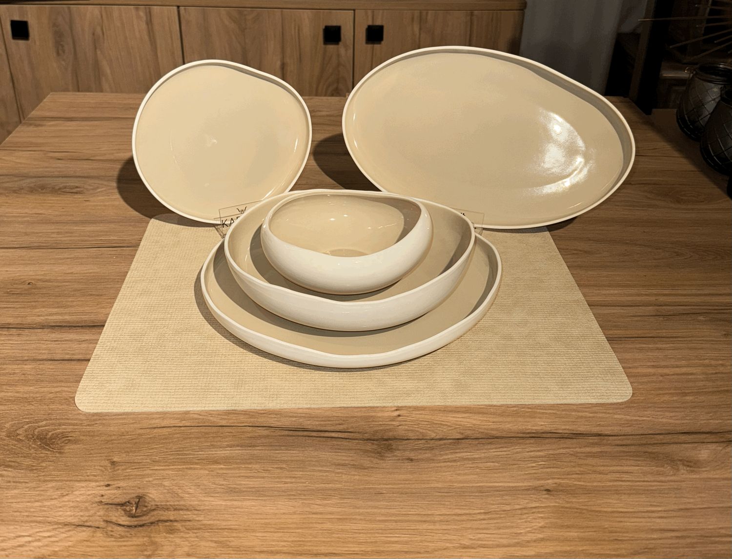 Sara Beige dinnerware set | 25-piece for 6 person