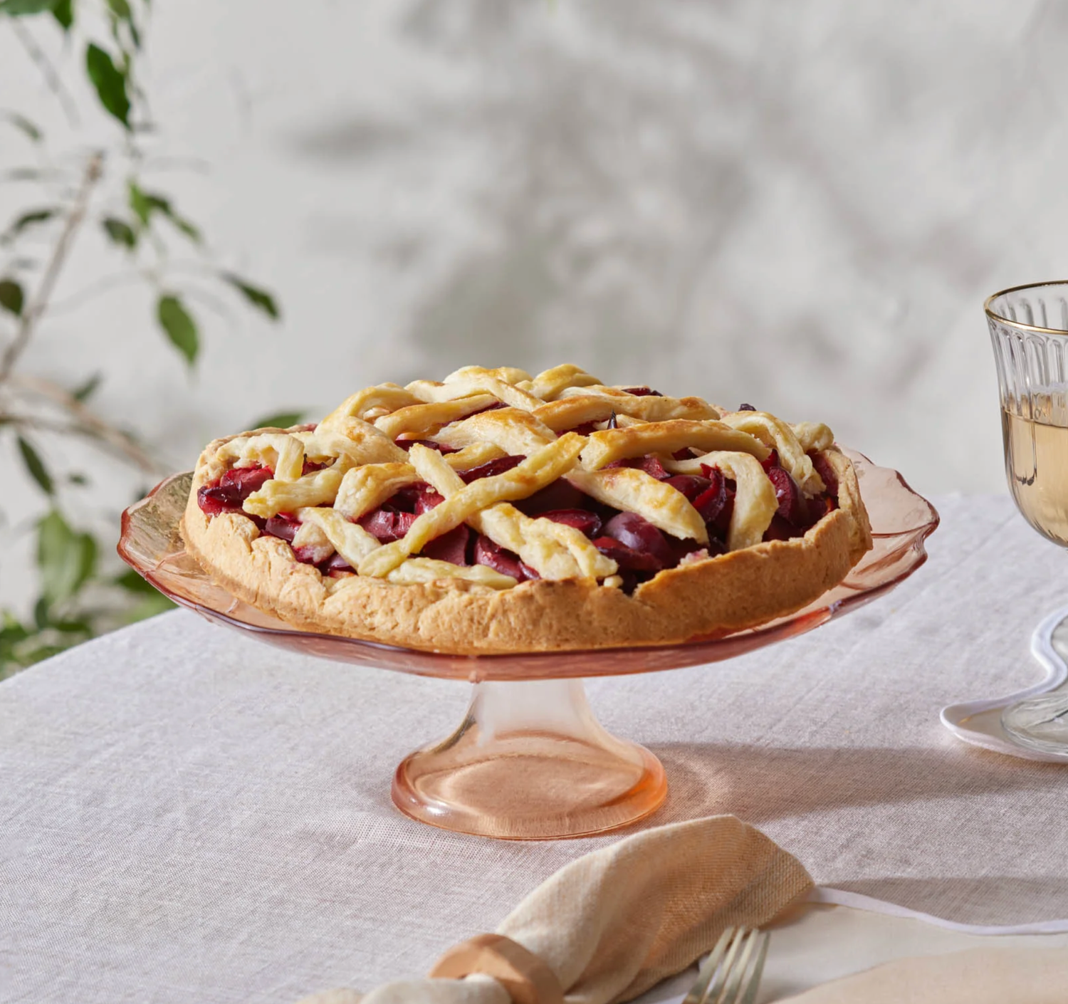 Karaca Red Lavender 7-Piece Cake Set