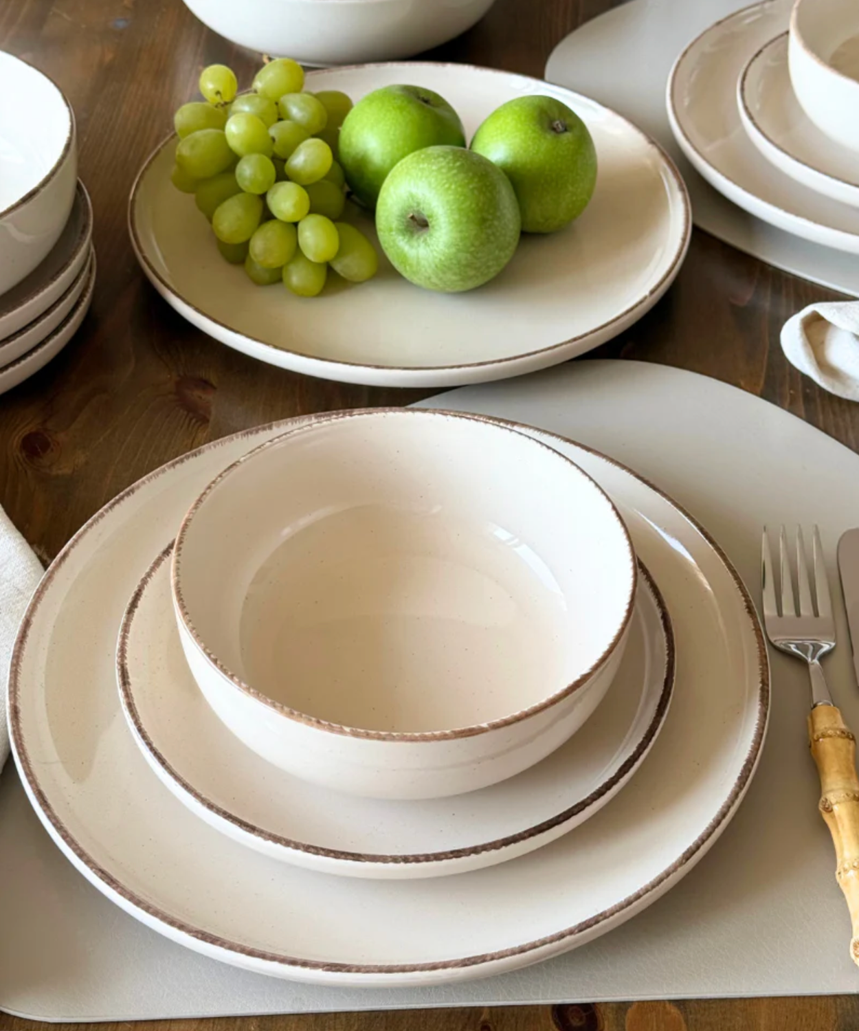 Milano 6 Person 24 - Piece Dinnerware Set
