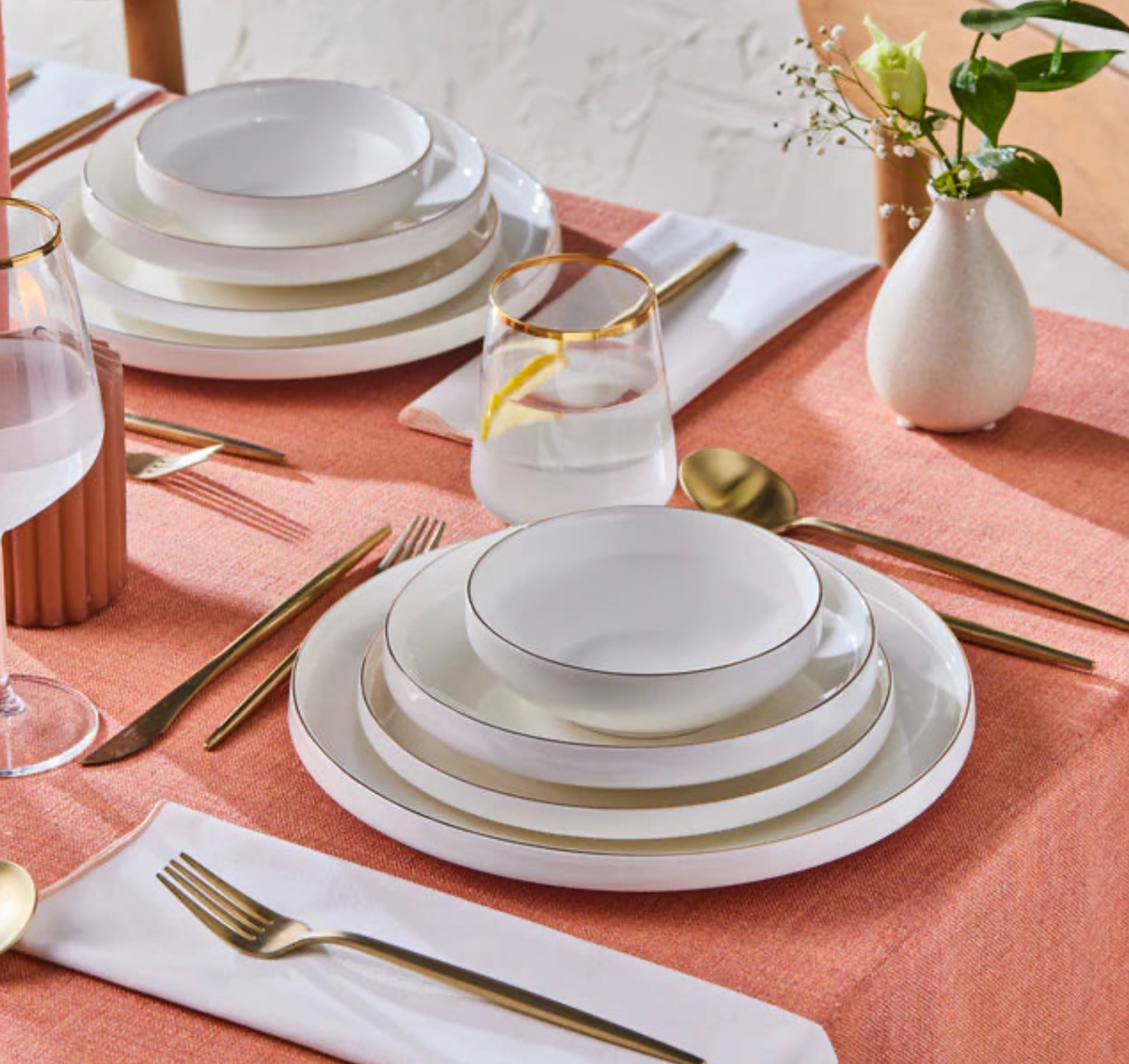 Karaca Streamline New Saturn V2 Gold 24-delig serviesset voor 6 personen Karaca Streamline New Saturn V2 Gold 24-delig serviesset voor 6 personen