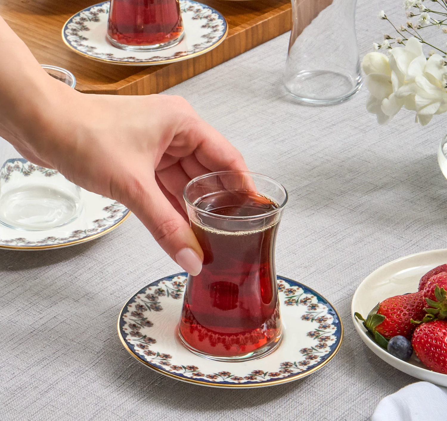 Karaca Florus 12-Piece Tea Set for 6 Persons
