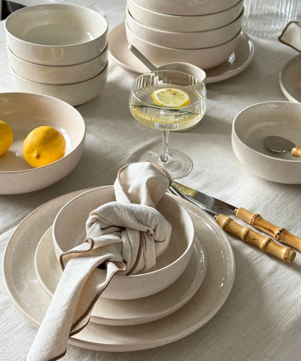 Roma 24-piece dinner set