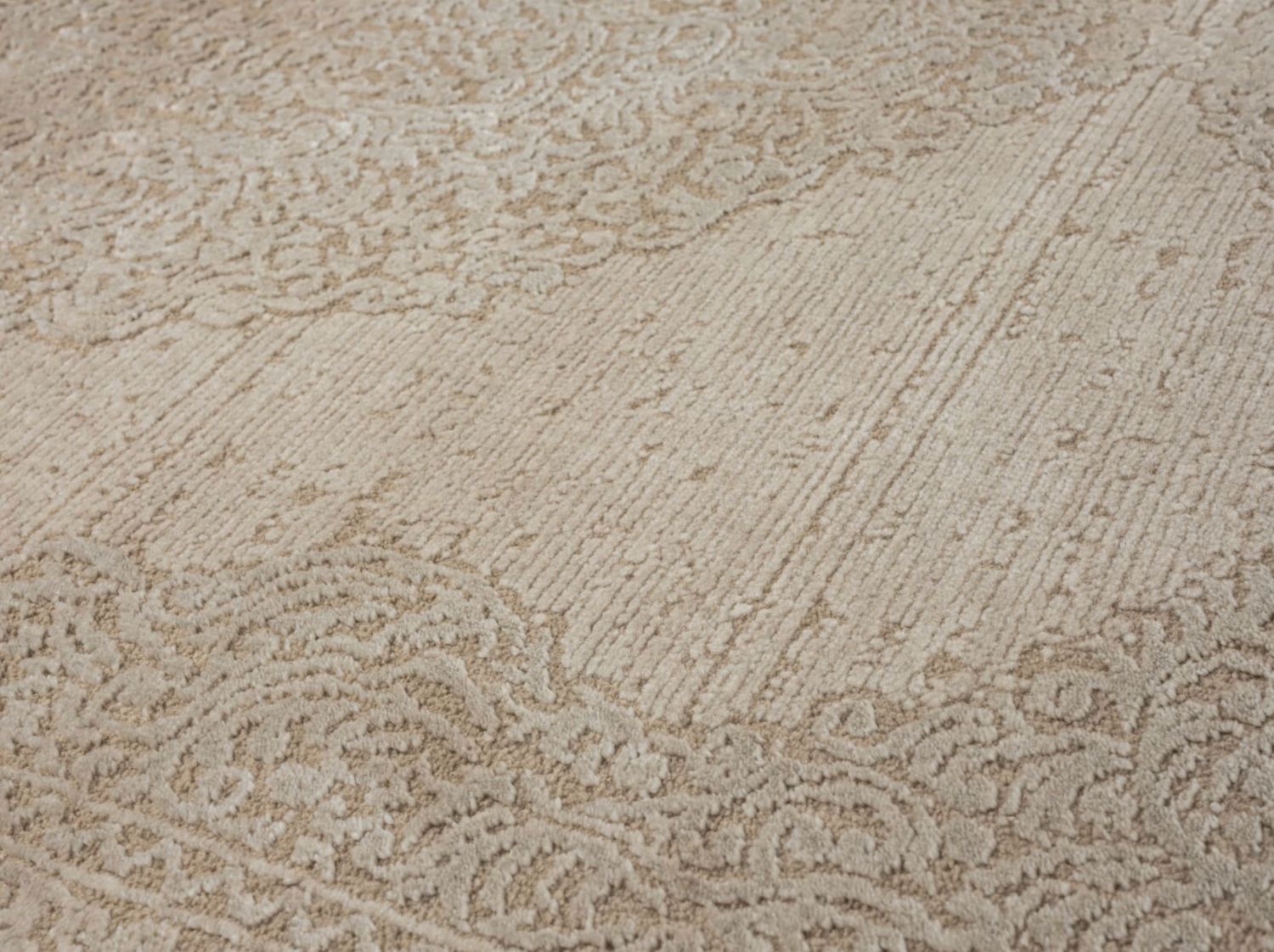 Elyse C837C Taupe Tapijt