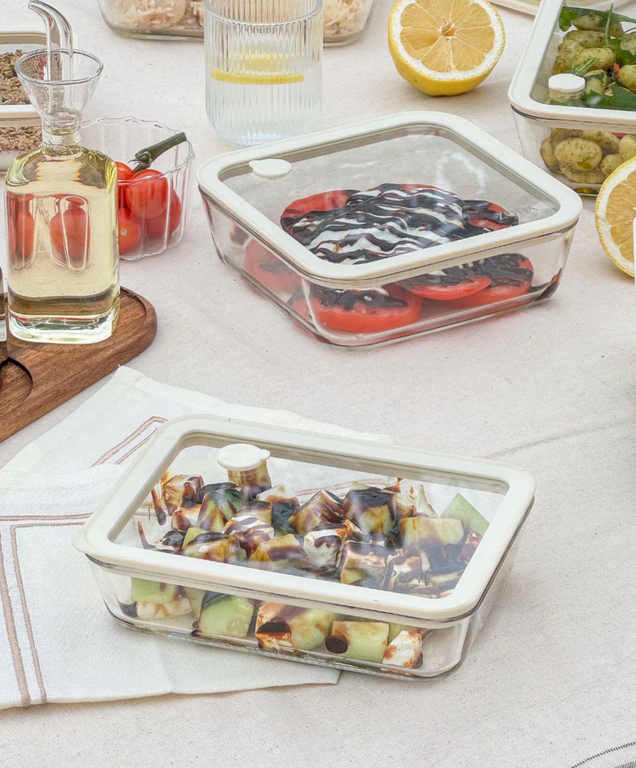 820 ml bej renkli şeffaf saklama kabı