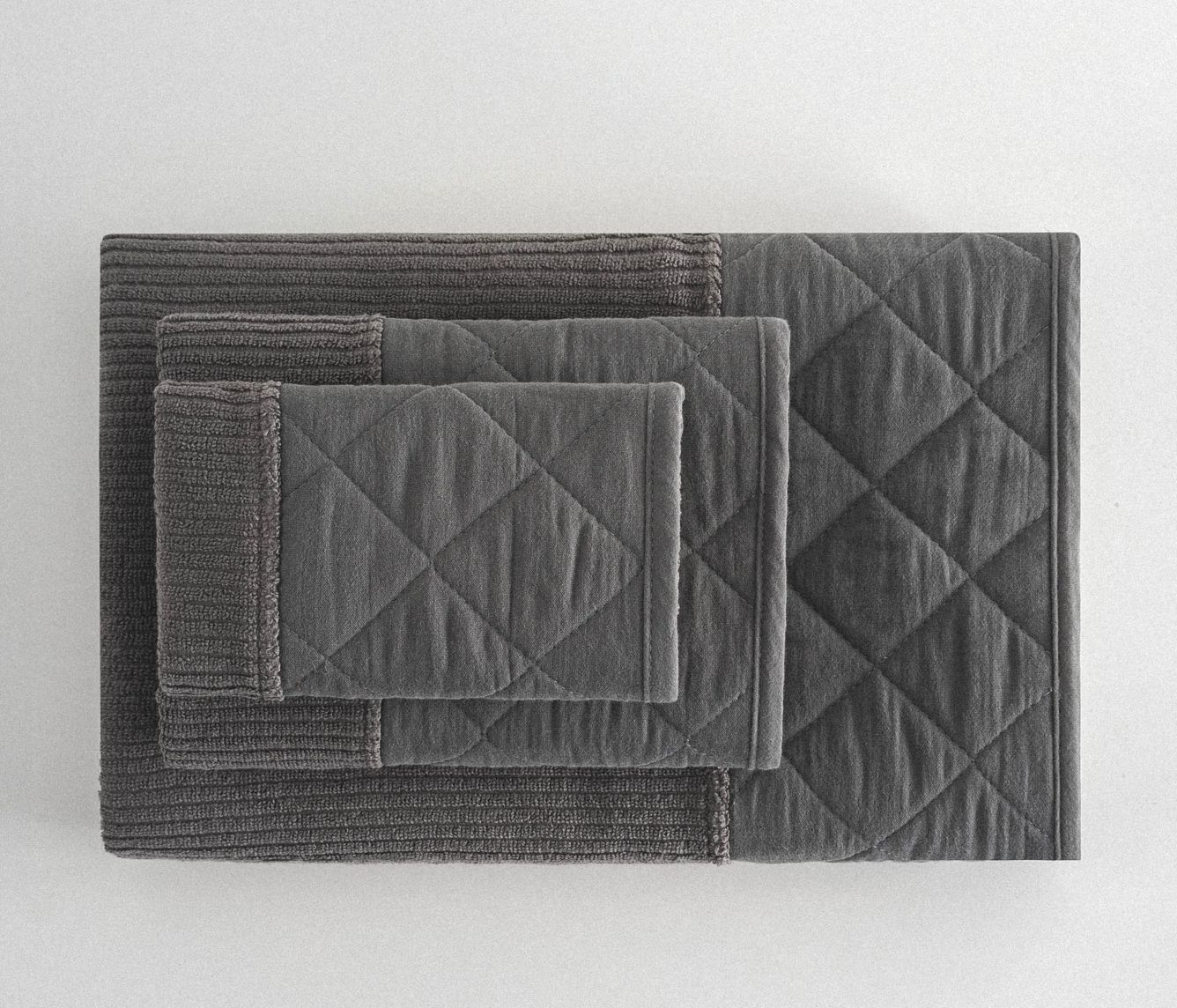 Ecocotton Hüma 3-delige handdoekenset katoen antraciet Ecocotton Hüma 3-delige handdoekenset katoen antraciet