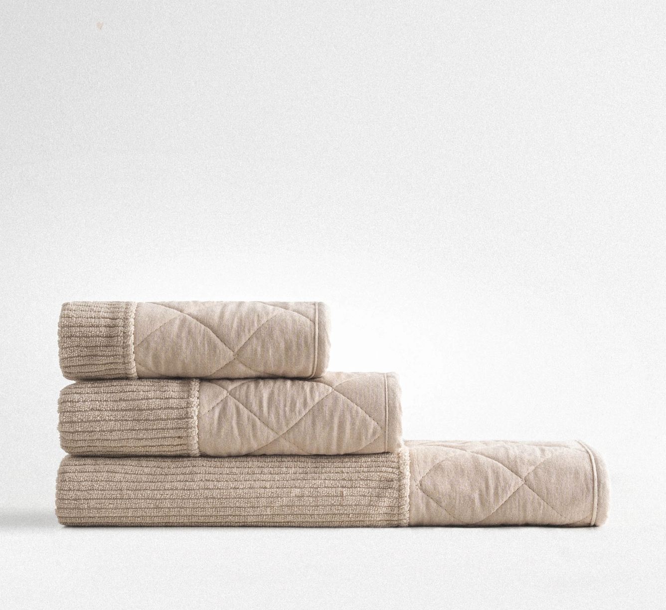 Ecocotton Hüma 3-delige handdoekenset katoen Beige Ecocotton Hüma 3-delige handdoekenset katoen Beige