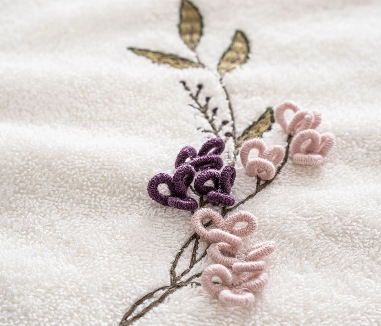 Ecocotton Olivia 4-delige babyponchoset van biologisch katoen, crèmekleurig