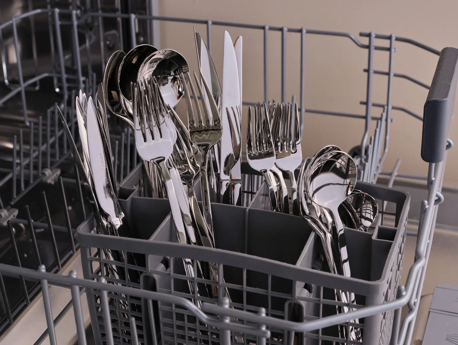 Karaca Boreas 12-persoons bestekset, 84-delig