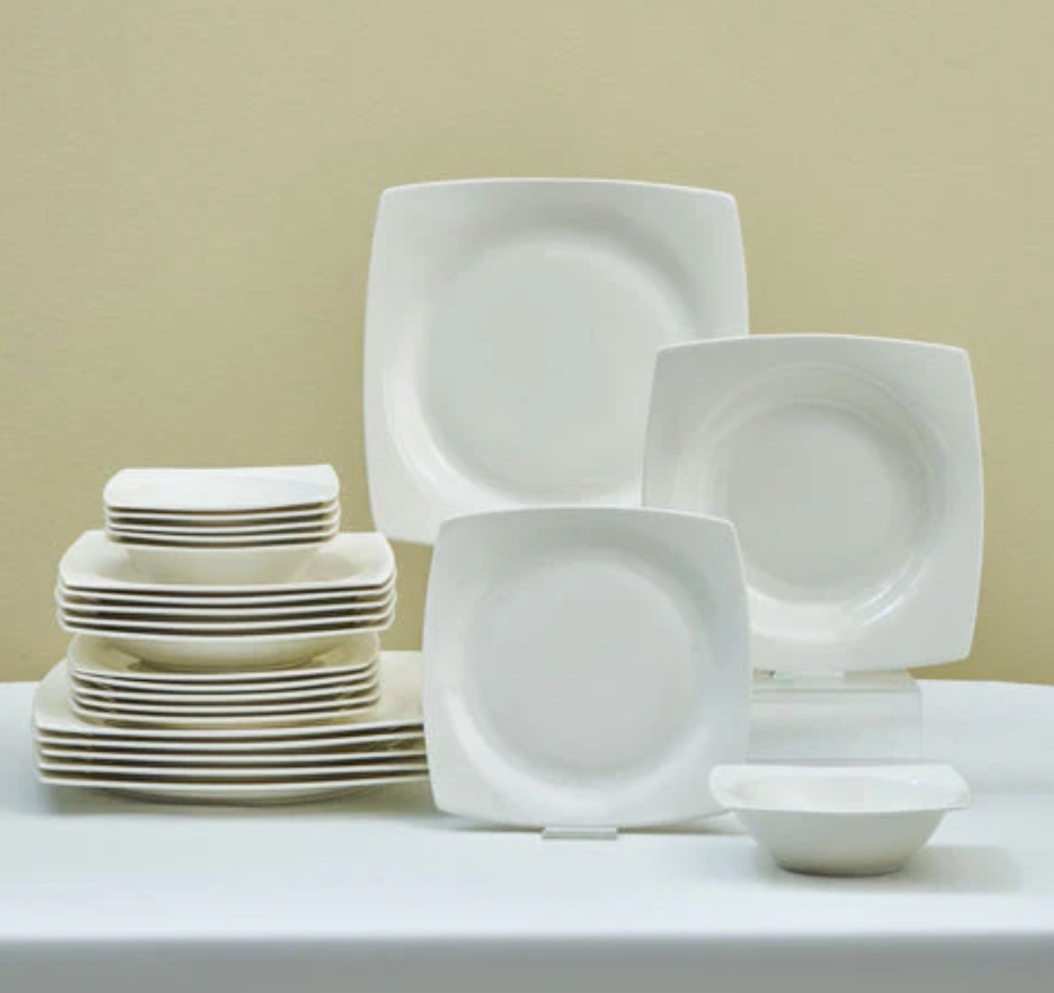 Karaca Square Mensa 24-delige serviesset voor 6 personen, wit