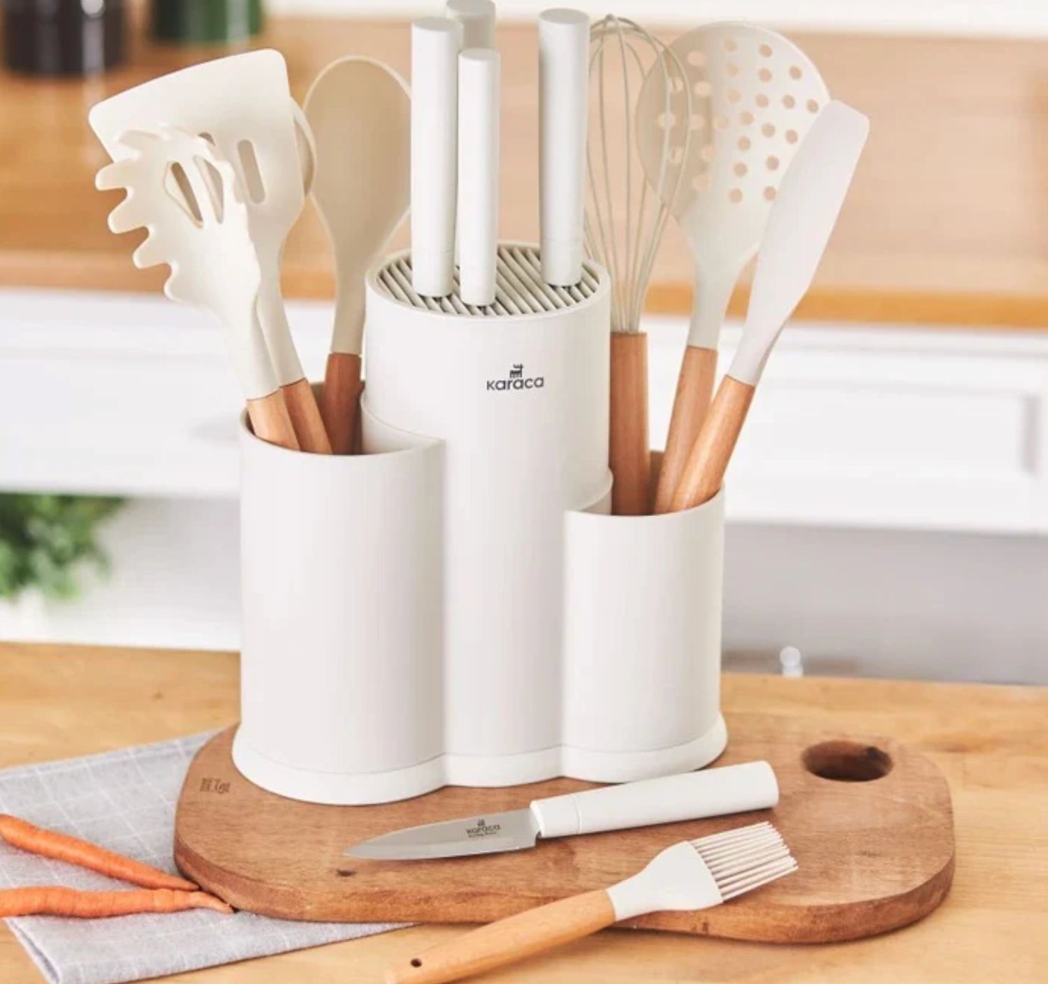 Karaca Burby 14-delige messen en keukengerei set | creme