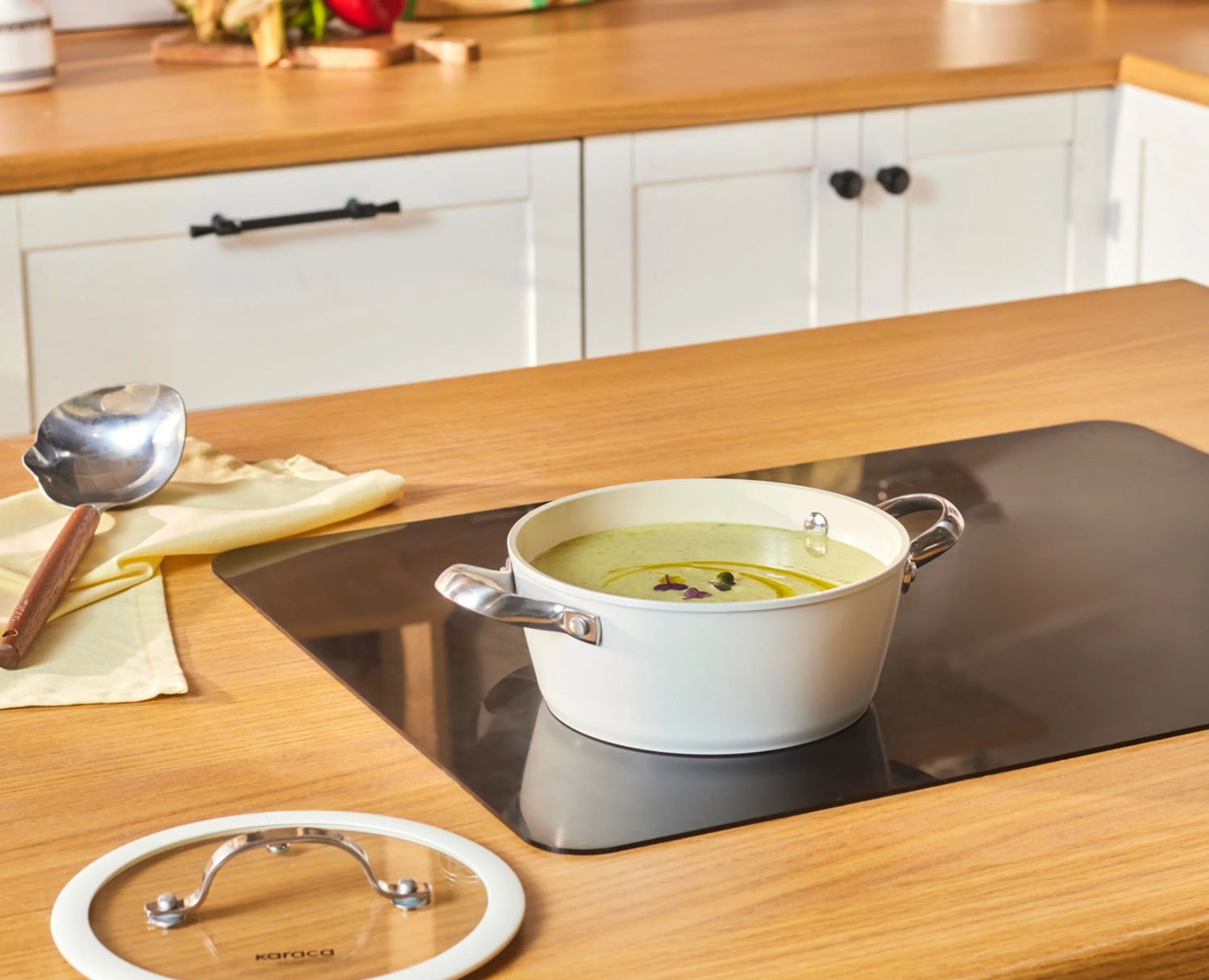 Karaca Swiss Crystal Almond Cream Stainless Steel Handle Casserole 18 cm