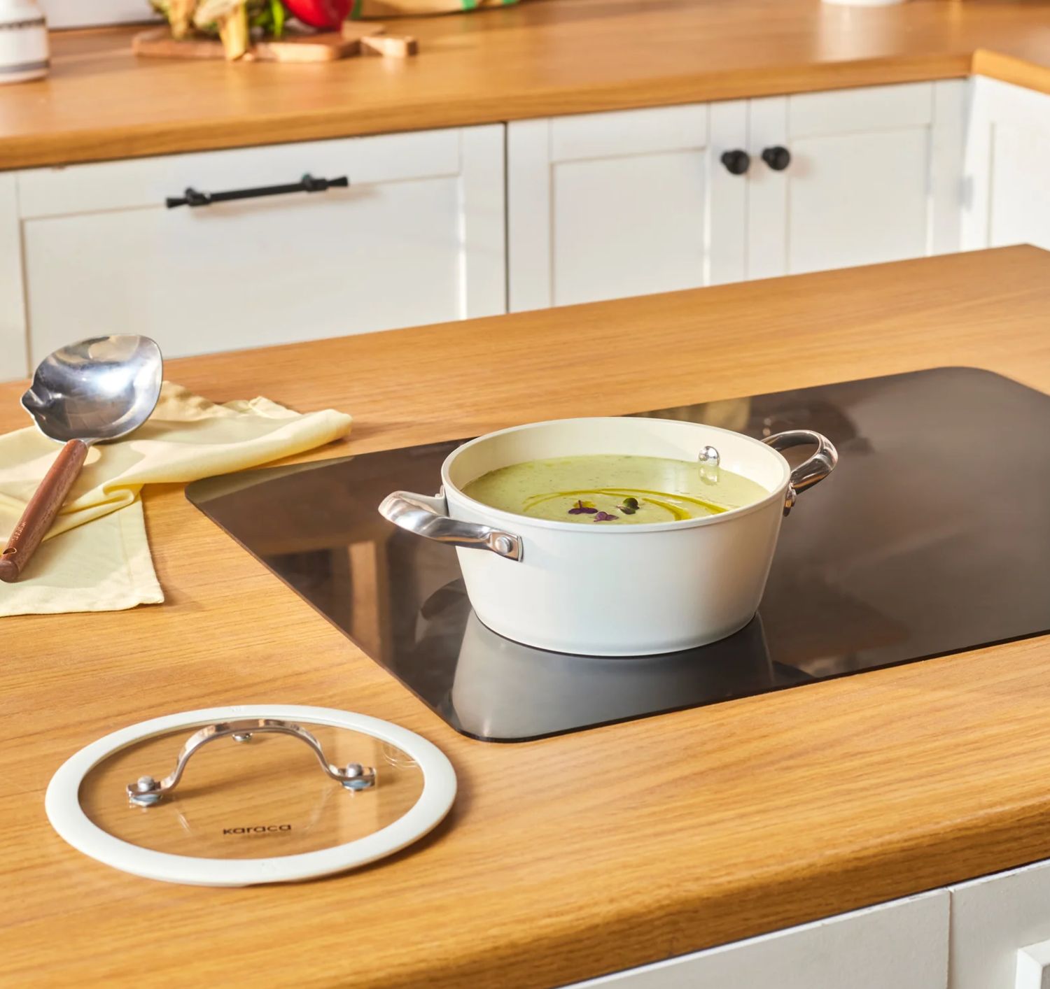 Karaca Swiss Crystal Almond Cream Stainless Steel Handle Casserole 18 cm