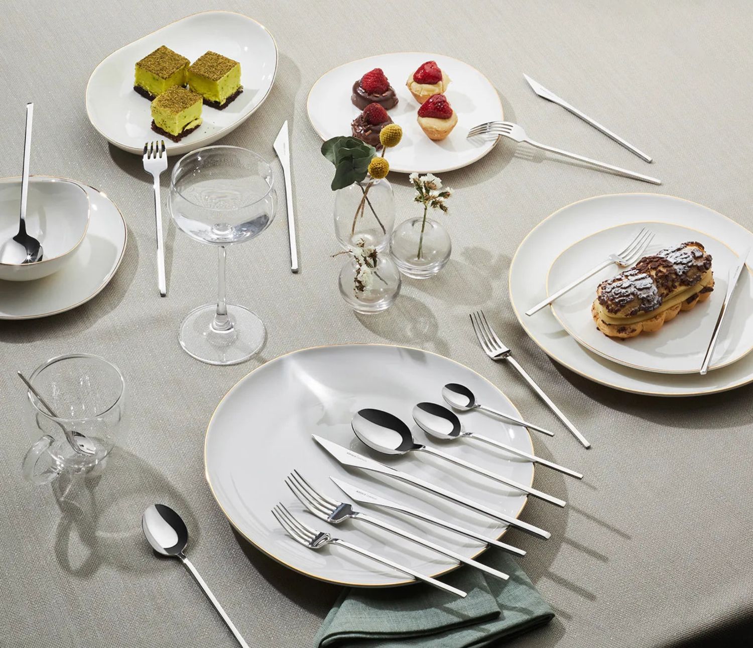 Karaca Look 316+ Staal 84 Delige 12 Persoons Premium Bestekset Karaca Look 316+ Staal 84 Delige 12 Persoons Premium Bestekset