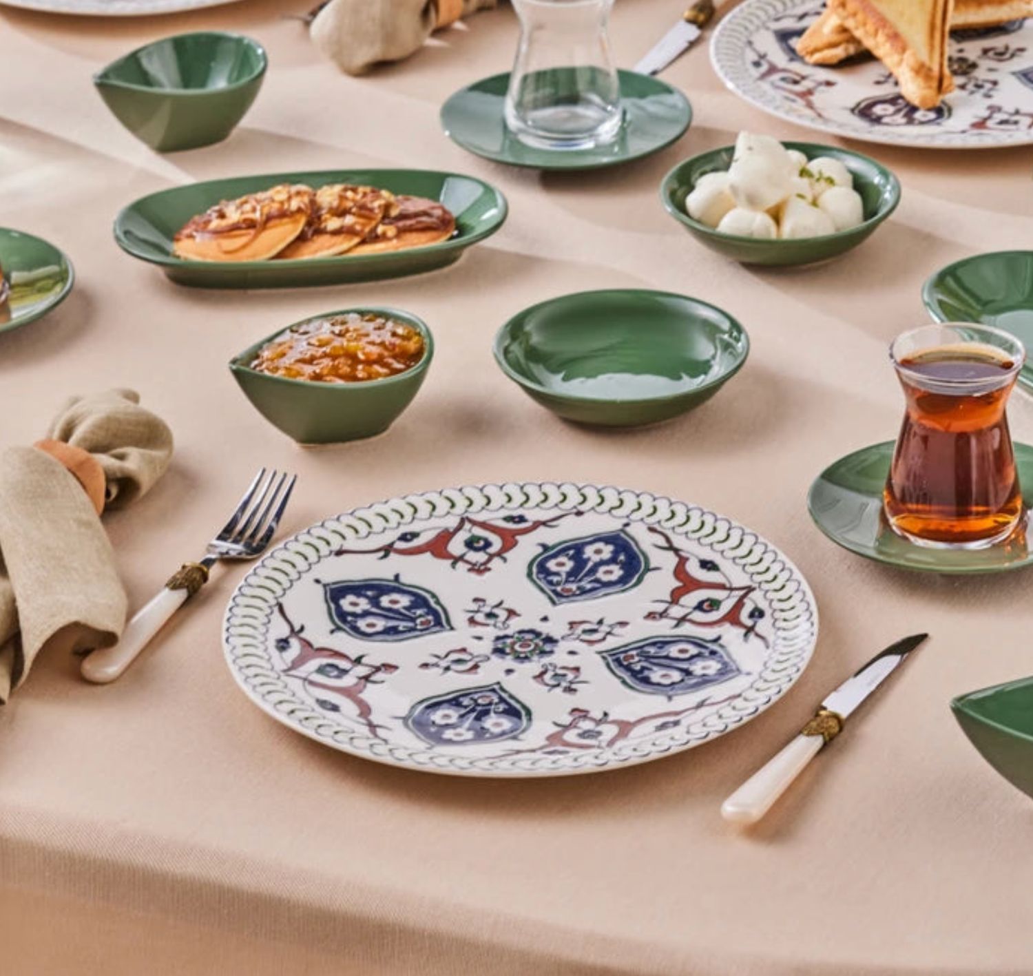 Karaca Forever Bone Salento 26-delige ontbijtset voor 6 personen