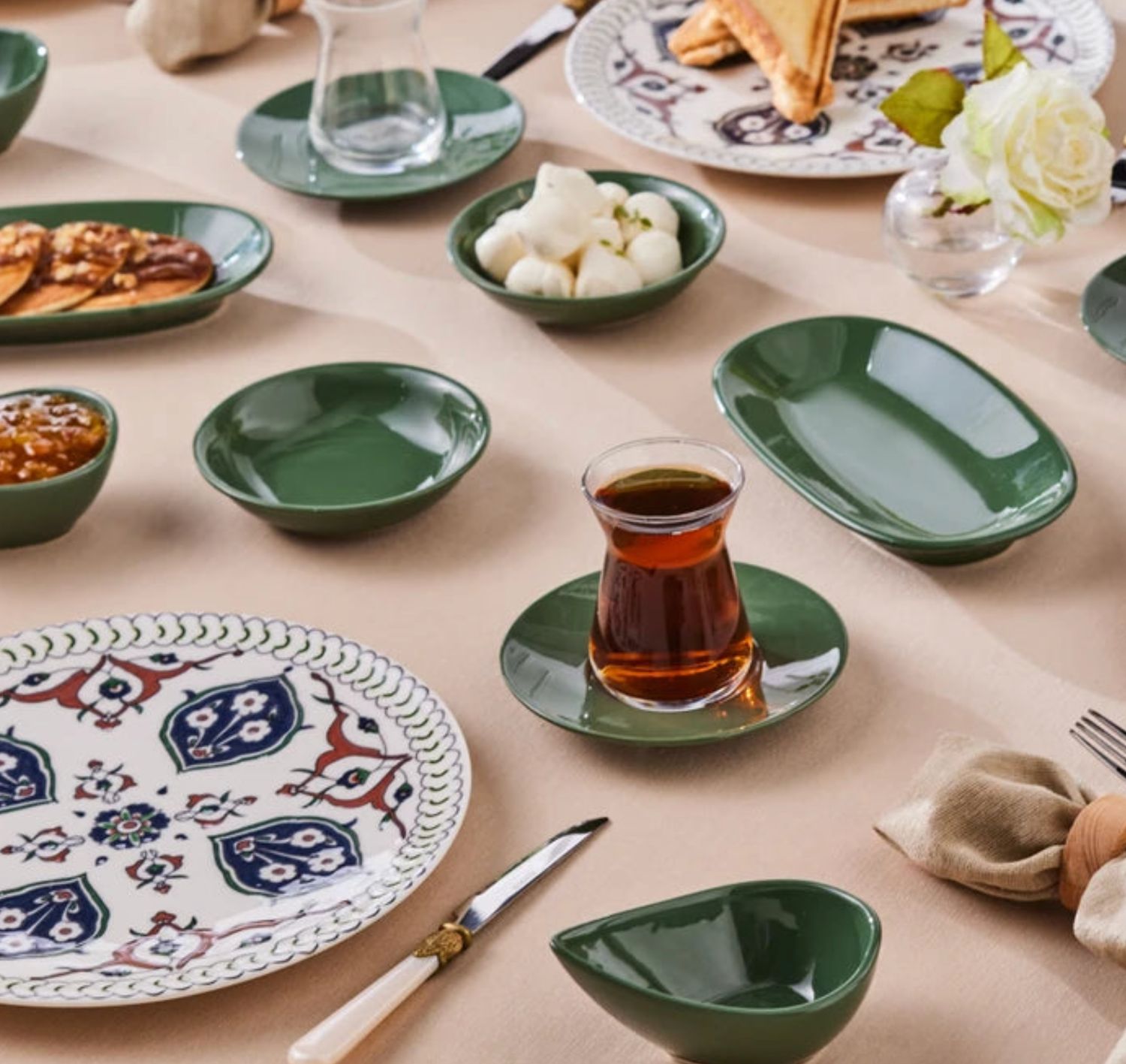 Karaca Forever Bone Salento 26-delige ontbijtset voor 6 personen