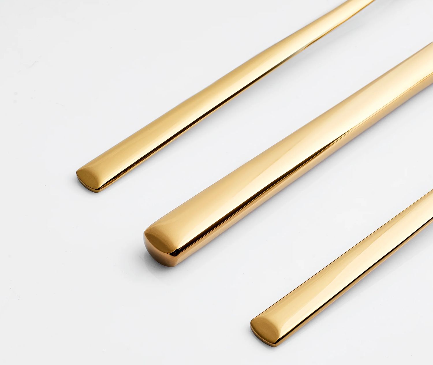 Karaca Tivoli glanzend gouden 30-delige bestekset voor 6 personen Karaca Tivoli glanzend gouden 30-delige bestekset voor 6 personen