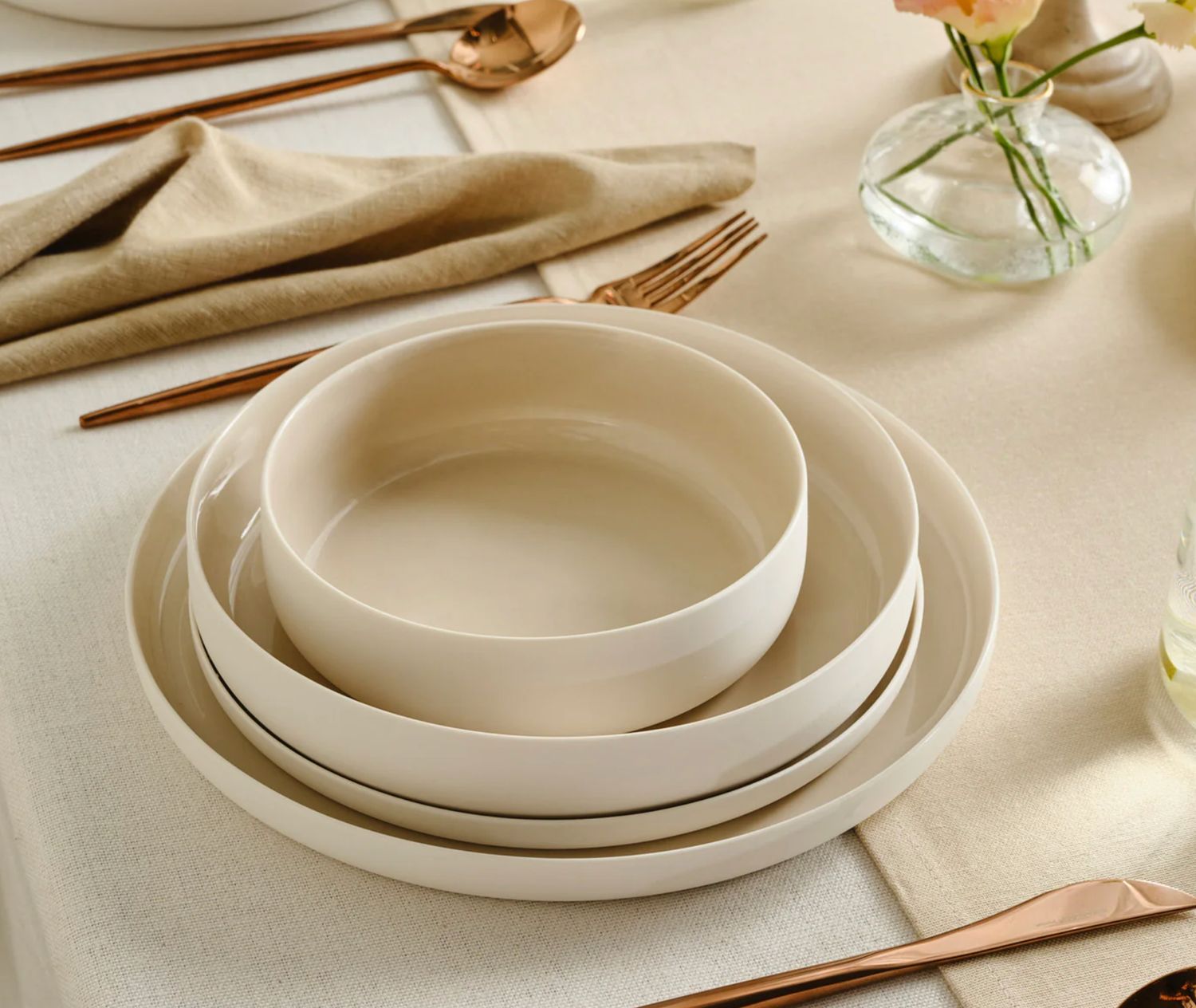 Karaca Earth Collection Finesse 24-delige servies voor 6 personen, beige